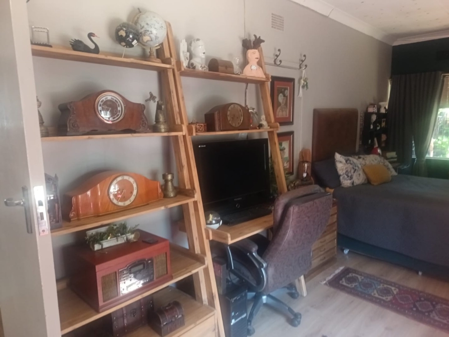 3 Bedroom Property for Sale in Beaconsfield Northern Cape